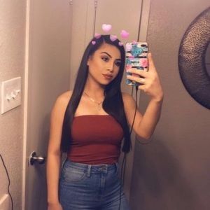 Meet your Posher, Araceli